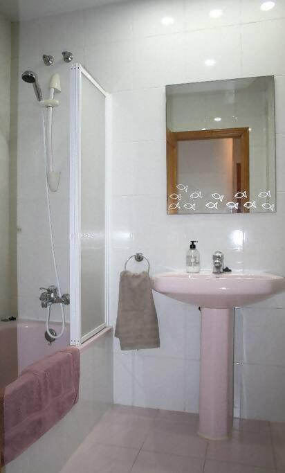 Beachside Apartment In The Centre Of 엘 캄펠로 외부 사진