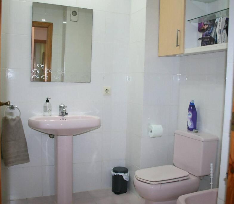 Beachside Apartment In The Centre Of 엘 캄펠로 외부 사진