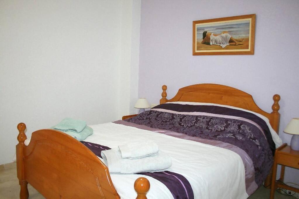 Beachside Apartment In The Centre Of 엘 캄펠로 외부 사진